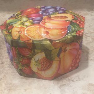 Harrod's Metal Embossed 2000 Tin #2